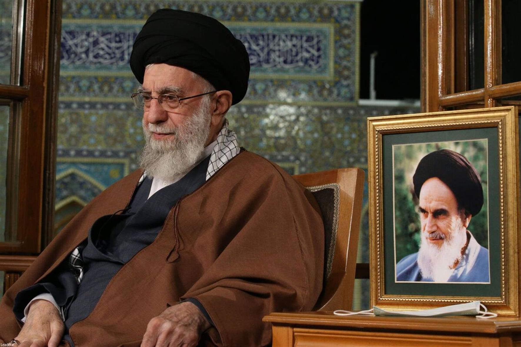 تاکید رهبر معظم انقلاب بر پیشرفت اقتصادی در سخنان نوروزی